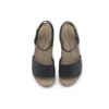 Brooklyn ankelrem-sandaler med kilehæl “Black Beige”