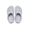 Crocband lette, slidstærke unisex-sandaler i gråt