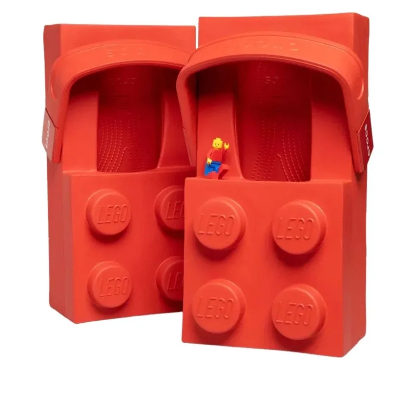 Crocs x LEGO Brick Clog “Red” Crocs x LEGO Brick Clog “Red”