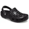 Klassiske Metallic Crocskin Clogs “Black”