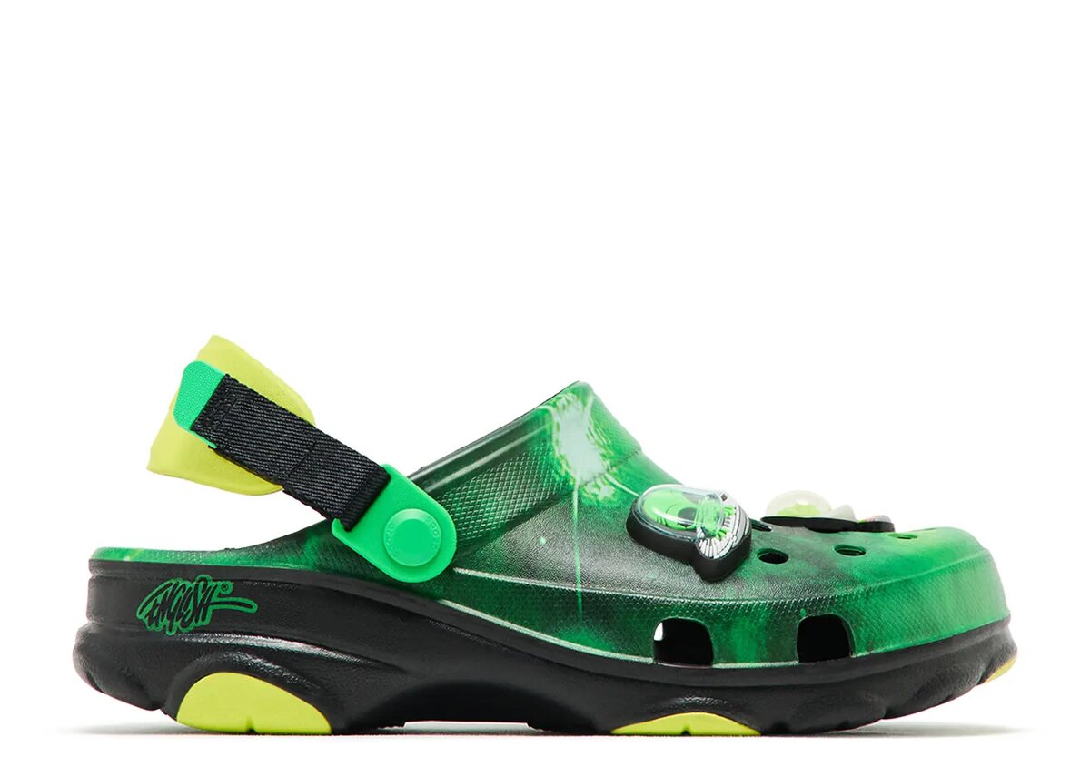 Ron English x All-Terrain Clog Kids ‘Area 54 – Green Galaxy’ Ron English x All-Terrain Clog Kids ‘Area 54 – Green Galaxy’