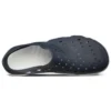 Sorte og hvide sandaler