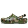 Strand-sandaler i militærgrøn camouflage